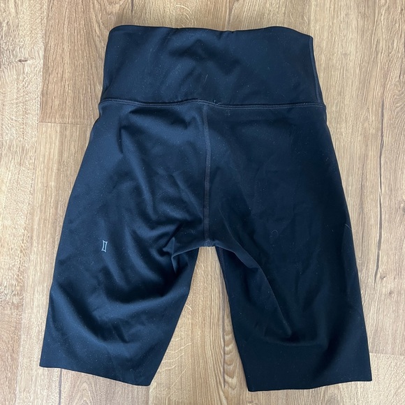 Kit And Ace Biker Short - Picture 2 of 2